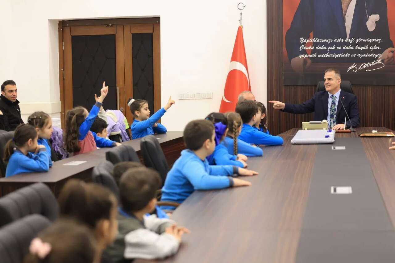 Vali Akbıyık, Dumlupınar İlkokulu Öğrencileriyle Buluştu 8